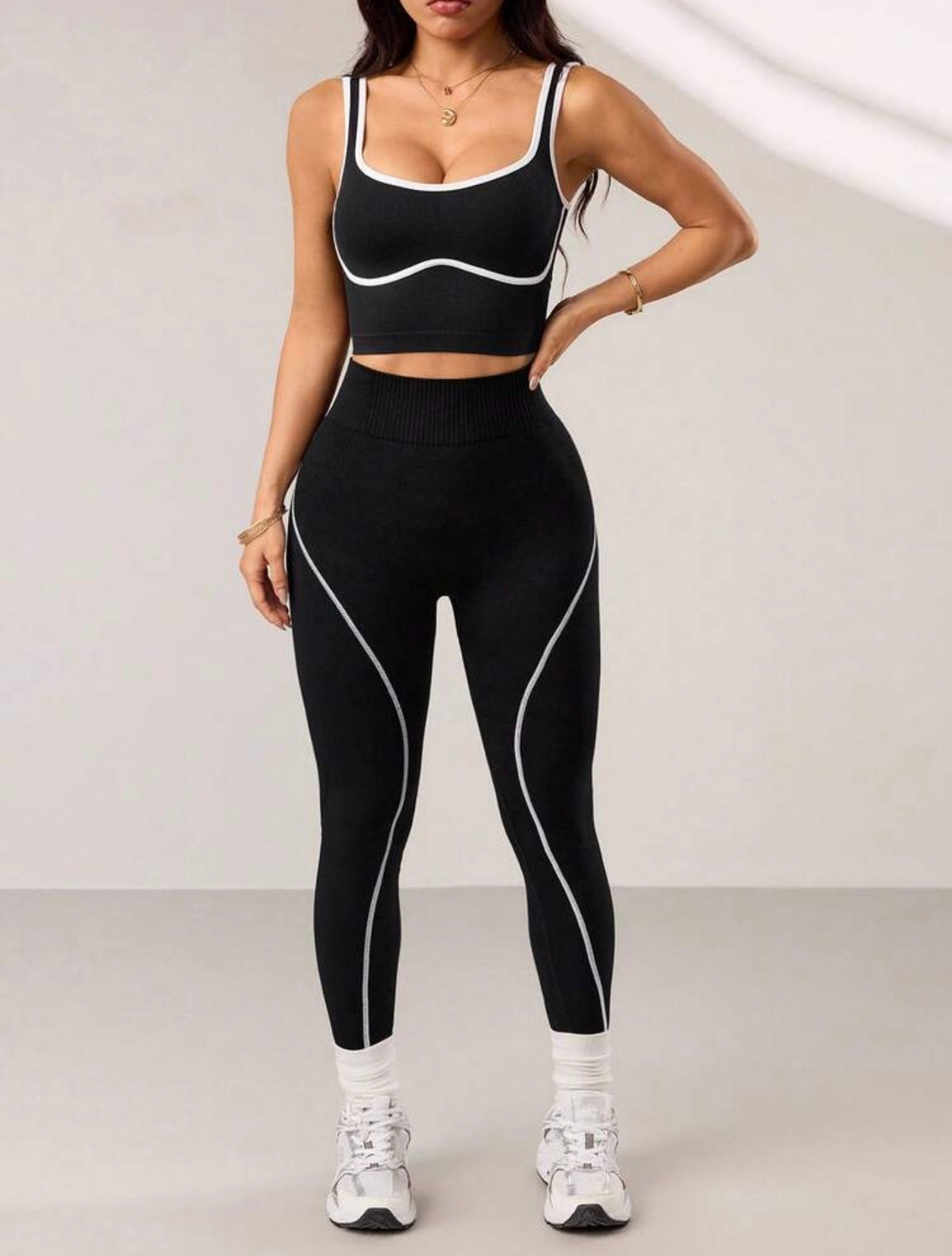 CONJUNTO DEPORTIVO