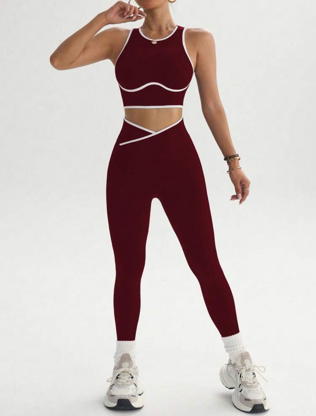 CONJUNTO DEPORTIVO