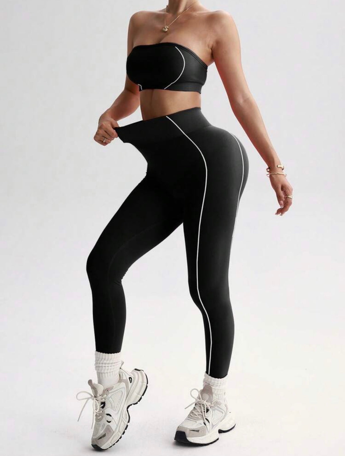 Conjunto Deportivo Seamless